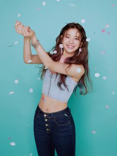 Jang Gyuri (장규리)